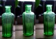 画像2: ENGLAND antique イギリスアンティーク NOT TO BE TAKEN ガラスボトル[1oz] H8.8cm ガラス瓶 1900-20's (2)