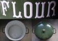 画像4: 【RARE】ENGLAND antique FLOUR BIN イギリスアンティーク 渋いダークグリーン 大きな ホーロー フラワー缶 花文字・リベット留め ラージサイズ FLOUR 1920's (4)