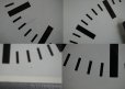 画像5: CZECHOSLOVAKIA antique PRAGOTRON wall clock チェコスロバキアアンティーク パラゴトロン社 掛け時計 クロック 33.5cm 1990's (5)