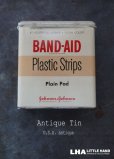 画像1: USA antique アメリカアンティーク ジョンソン&ジョンソン BAND-AID バンドエイド缶 ヴィンテージ ブリキ缶 缶 1930-40's  (1)