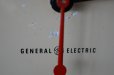 画像4: U.S.A. antique GENERAL ELECTRIC wall clock GE アメリカアンティーク ゼネラル エレクトリック  掛け時計 スクール ヴィンテージ クロック 27.5cm 1950's (4)