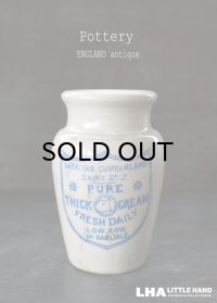ENGLAND antique イギリスアンティーク CARRICKS CUMBERLAND ブルーロゴ クリーム 陶器ポット 陶器ボトル 1900's