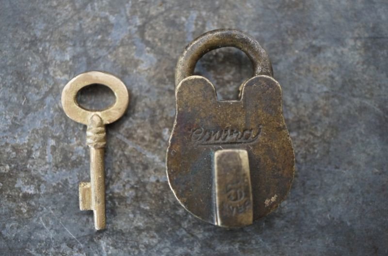 画像2: antique アンティーク 刻印入 パドロック 鍵付 ヴィンテージ 南京錠 1940-60's