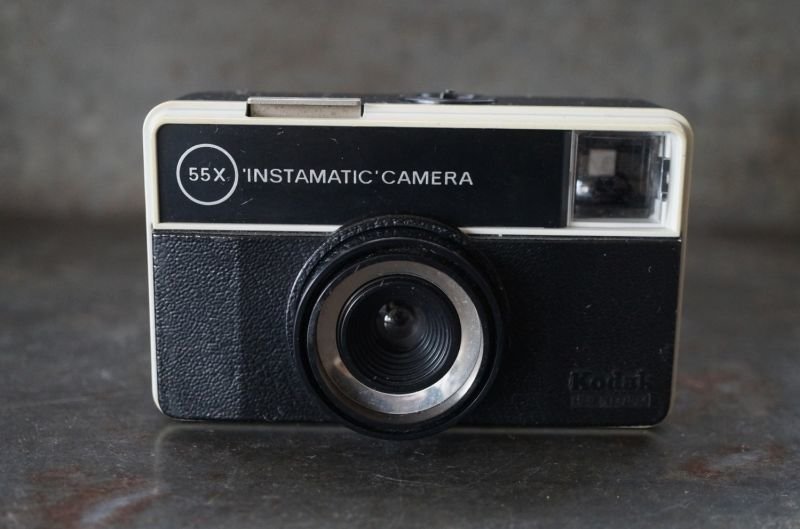 画像2: ENGLAND antique イギリスアンティーク KODAK 77X INSTAMATIC CAMERA  コダック カメラ ヴィンテージ 1950-70's 