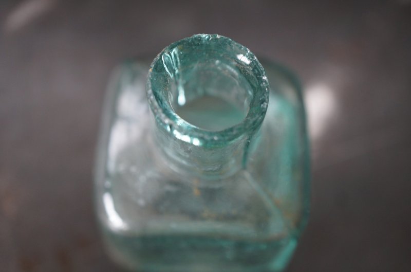 画像3: ENGLAND antique ink Bottle イギリスアンティーク ガラス インクボトル 瓶 ガラスボトル 1890－1910's