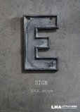 画像1: USA antique SIGN【E】アメリカアンティーク メタル アルファベット レターサイン 1930-60's (1)