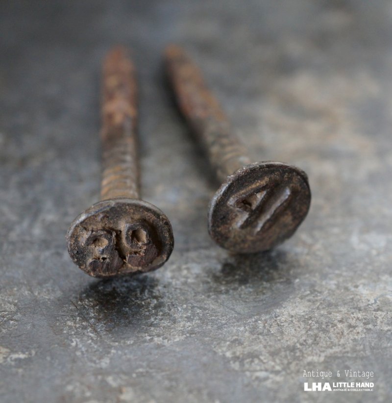 画像1: USA antique Railroad Nails 2pcs アメリカアンティーク レールロード ナンバーネイル 鉄道釘 2本セット 釘 1940-50's