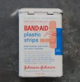 画像3: USA antique BAND-AID TIN アメリカアンティーク ジョンソン&ジョンソン BAND-AID バンドエイド缶 絆創膏 ヴィンテージ1970-80's  (3)