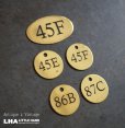 画像1: U.S.A. antique Number Tag アメリカアンティーク ヴィンテージ ロゴ入り ナンバータグ ナンバープレート ブラスタグ 真鍮 タグ 1960-80's  (1)