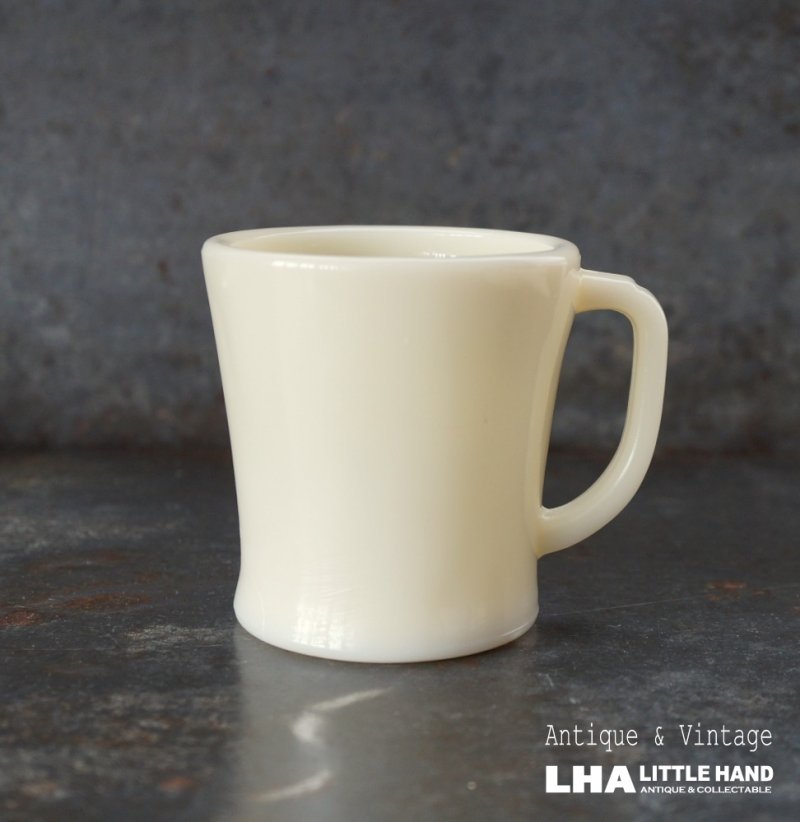 画像1: U.S.A. vintage Fire-king D handle mug ファイヤーキング アイボリー シェービング Dハンドルマグ ヴィンテージ 1950's