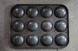 画像3: ENGLAND antique Baking Tin イギリスアンティーク ベーキングティンモールド 12穴  焼き型 菓子型 1930-50’ｓ (3)