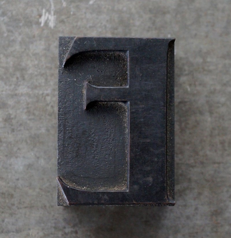 画像2: U.S.A. antique Letterpress 【E】アメリカアンティーク 木製プリンターブロック Ｈ5ｃｍ ヴィンテージ スタンプ ビンテージ はんこ 数字 1900-40's 