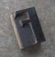 画像3: U.S.A. antique Letterpress 【F】アメリカアンティーク 木製プリンターブロック Ｈ5ｃｍ ヴィンテージ スタンプ ビンテージ はんこ 数字 1900-40's  (3)