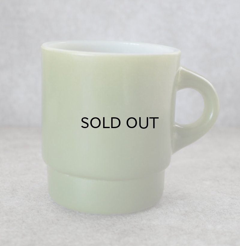 画像2: U.S.A. vintage Fire-king Mug Stacking Mug アメリカヴィンテージ ファイヤーキング スタッキング 緑 マグ マグカップ 1960-76's