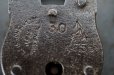 画像3: ENGLAND antique PADLOCK with KEY イギリスアンティーク クマ型 刻印入り 小さなパドロック 鍵付き 南京錠 ヴィンテージ 1944s