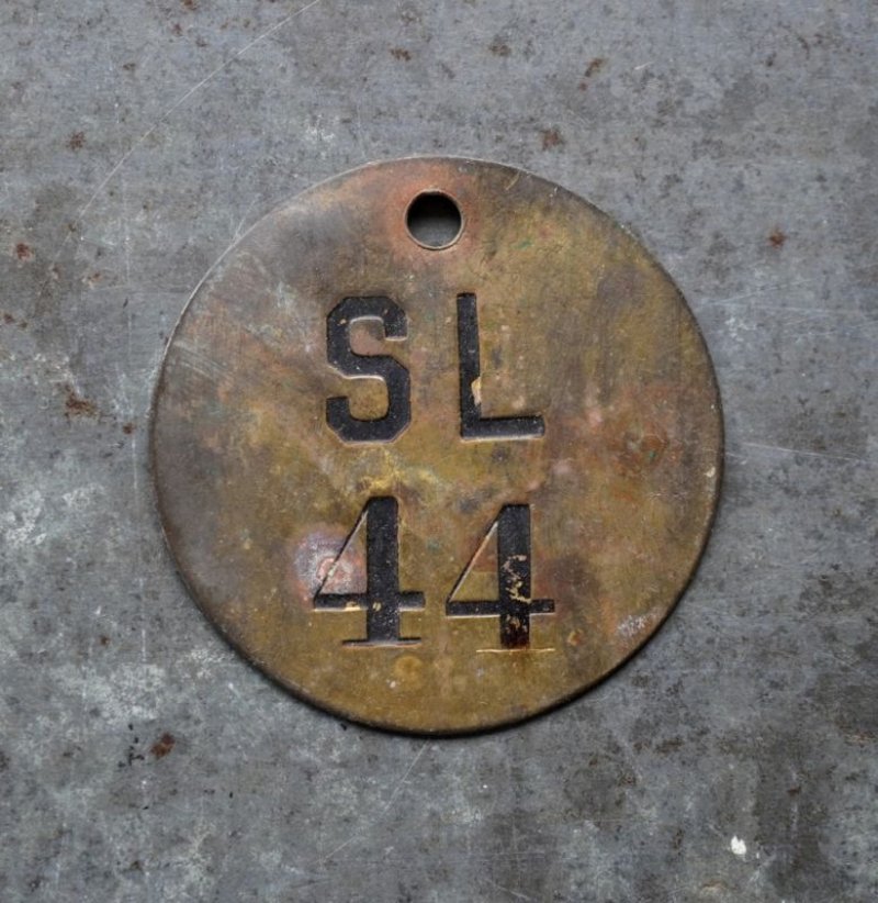 画像2: U.S.A. antique Number Tag アメリカアンティーク ナンバータグ ナンバープレート ブラス 真鍮 ヴィンテージ 1940-60's 