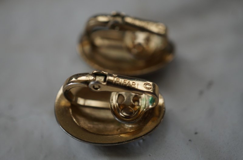 画像5: U.S.A. antique TRIFARI Earrings  アメリカアンティーク トリファリ コスチュームジュエリー ヴィンテージ イヤリング 1960－80's 
