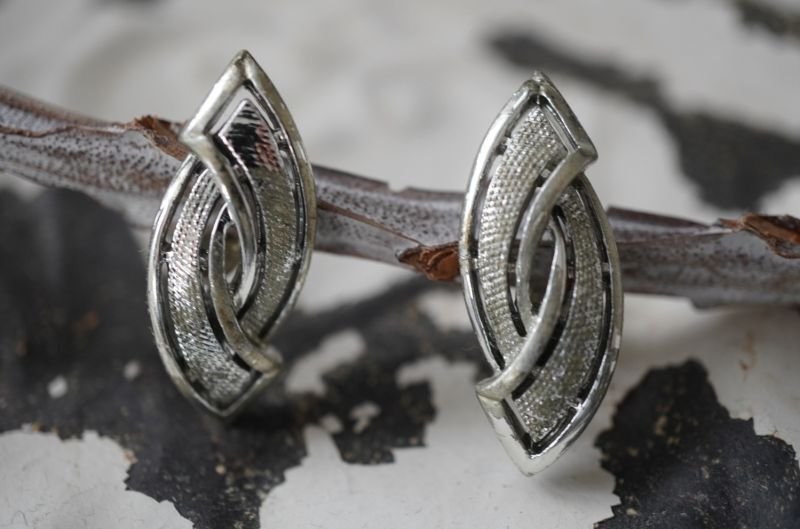 画像2: U.S.A. antique CORO Earrings  アメリカアンティーク コスチュームジュエリー ヴィンテージ イヤリング 1960－80's 