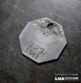 画像1: U.S.A. antique Dog Tag アメリカアンティーク ヴィンテージ ドッグタグ 1981's ロゴ入 ナンバープレート ナンバータグ タグ (1)