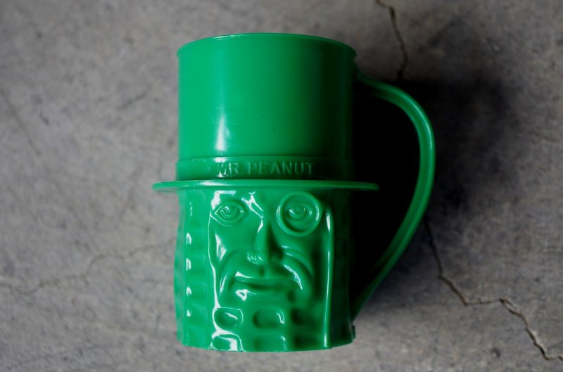 画像2:  U.S.A. vintage MR. PEANUT MUG CUP アメリカヴィンテージ ミスターピーナッツ プラスチック マグカップ 1950-60's