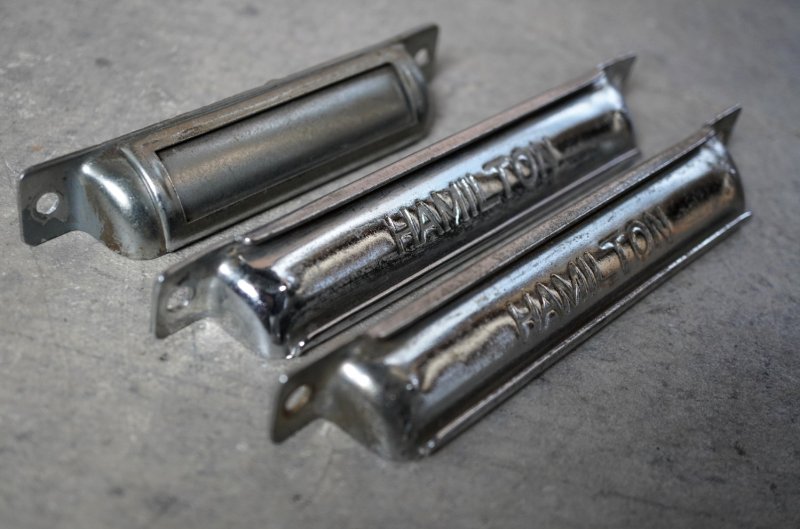 画像2: U.S.A. antique HAMILTON DRAWER PULLS 3pcs アメリカアンティーク ハミルトン プリンタートレイ ハンドル 3個セット 取手 ヴィンテージ 1920－1950's