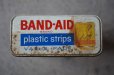 画像5: U.S.A. antique BAND-AID TIN アメリカアンティーク ジョンソン&ジョンソン BAND-AID バンドエイド缶 絆創膏 ヴィンテージ1970-80's 