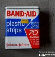 画像1: U.S.A. antique BAND-AID TIN アメリカアンティーク ジョンソン&ジョンソン BAND-AID バンドエイド缶 絆創膏 ヴィンテージ1970-80's  (1)