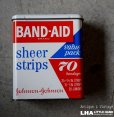 画像1: U.S.A. antique BAND-AID TIN アメリカアンティーク ジョンソン&ジョンソン BAND-AID バンドエイド缶 絆創膏 ヴィンテージ1970-80's  (1)