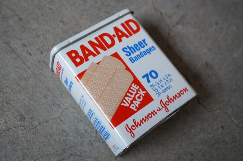 画像2: U.S.A. antique BAND-AID TIN アメリカアンティーク ジョンソン&ジョンソン BAND-AID バンドエイド缶 絆創膏 ヴィンテージ1983's 