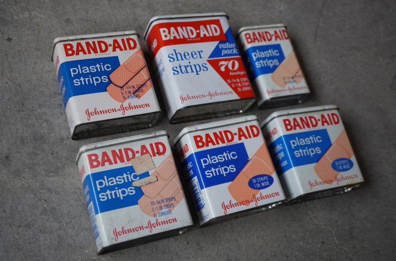 画像2: U.S.A. antique BAND-AID TINS 6pcs アメリカアンティーク ジョンソン&ジョンソン BAND-AID バンドエイド缶 6個SET 絆創膏 ヴィンテージ1960-80's 