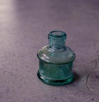 ENGLAND antique Ink Bottle イギリスアンティーク ガラス インクボトル 瓶 ガラスボトル 1890－1910's