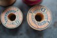 画像4: U.S.A. antique Wooden Spools アメリカアンティーク  英字ロゴ入 刻印入 木製スプール 糸巻き 糸 5個セット  ヴィンテージ 1920-40's