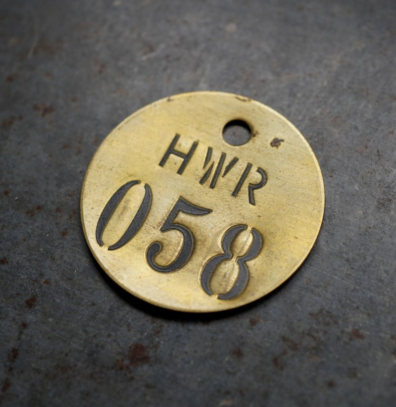 画像2: U.S.A. antique Number Tag アメリカアンティーク ナンバータグ ナンバープレート ブラス 真鍮 ヴィンテージ 1940-60's 