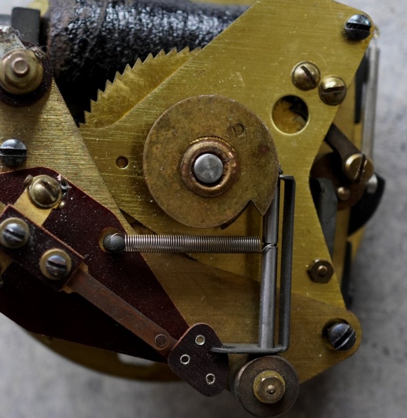 画像1: FRANCE antique wall clock MOVEMENT PARTS フランスアンティーク 掛け時計 ムーブメント 機械部品 ジャンク ヴィンテージ 1940-70's