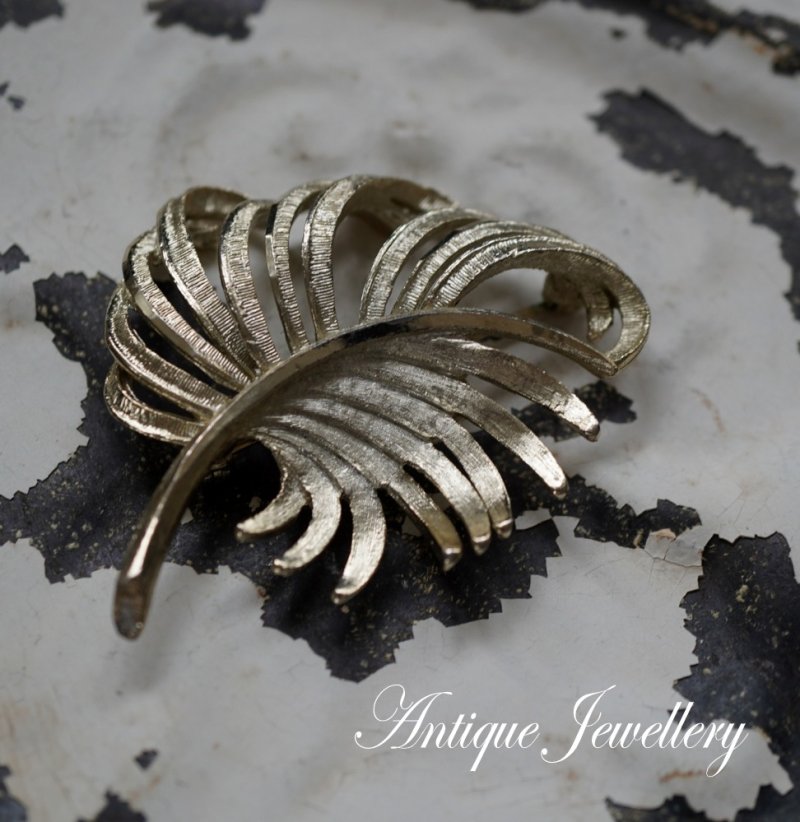 画像1: U.S.A .antique BSK Brooch アメリカアンティーク ビーエスケー ブローチ コスチュームジュエリー ヴィンテージ ブローチ 1948－83's 