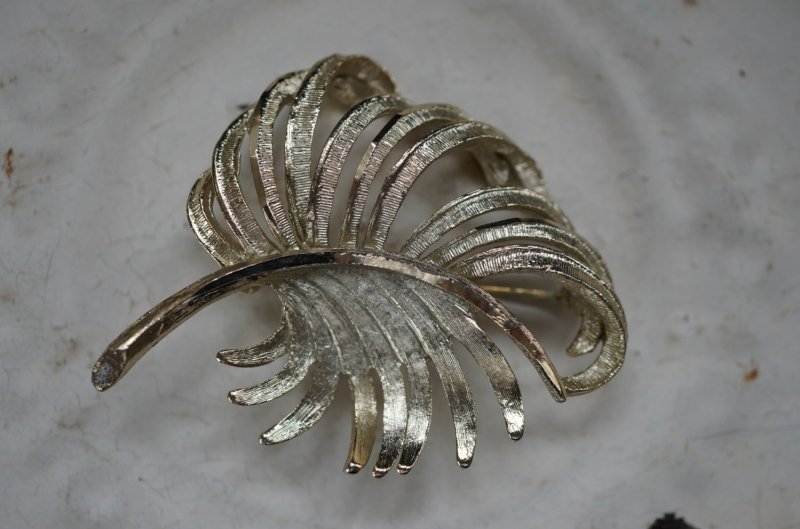 画像2: U.S.A .antique BSK Brooch アメリカアンティーク ビーエスケー ブローチ コスチュームジュエリー ヴィンテージ ブローチ 1948－83's 
