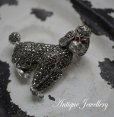 画像2: ENGLAND antique PAN Brooch イギリスアンティーク DOG 犬 ドッグ ブローチ コスチュームジュエリー ヴィンテージ ブローチ 1950-80's  (2)