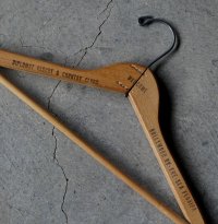 U.S.A. antique Advertising Hanger アメリカアンティーク アドバタイジング 広告入 木製ハンガー ヴィンテージ 1940-70's