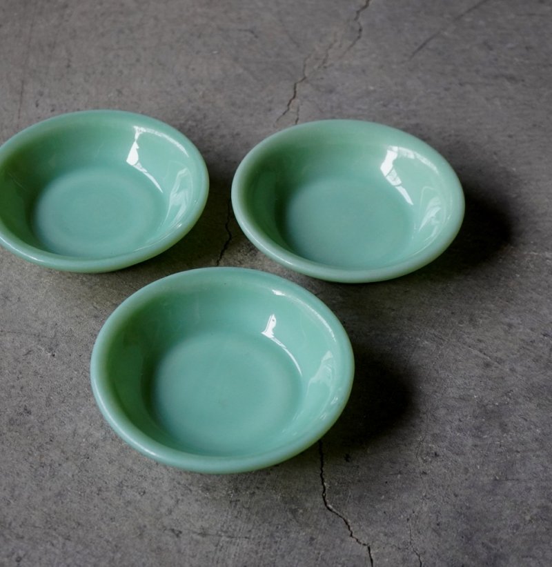 画像1: U.S.A. vintage 【Fire-king】Fruit Bowl 3pcs アメリカヴィンテージ ファイヤーキング ジェダイ フルーツボウル 3個セット1940's