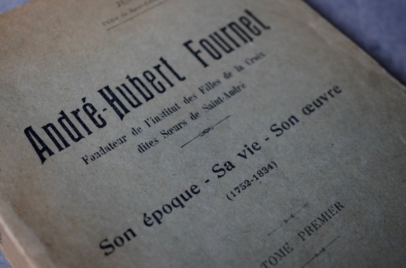 画像2: FRANCE antique BOOK フランス アンティーク ブック book 本 古書 洋書 1924's