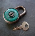 画像1: FRANCE antique PADLOCK with KEY フランスアンティーク パドロック 鍵付 ヴィンテージ 南京錠 1950-70's (1)