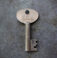 画像2: ENGLAND antique KEY イギリスアンティークキー ヴィンテージキー 鍵  パドロックキー ヴィンテージ 1950-70s (2)