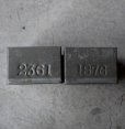 画像1: ENGLAND antique TEA TINS 2pcs イギリスアンティーク ナンバー入 紅茶缶 2個SET サンプル ティン缶 ブリキ缶 1920-30's  (1)