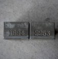 画像1: ENGLAND antique TEA TINS 2pcs イギリスアンティーク ナンバー入 紅茶缶 2個SET サンプル ティン缶 ブリキ缶 1920-30's  (1)