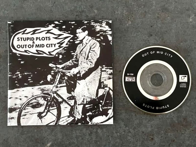 画像3: OUT OF MID CITY/ STUPID PLOTS  split  CD