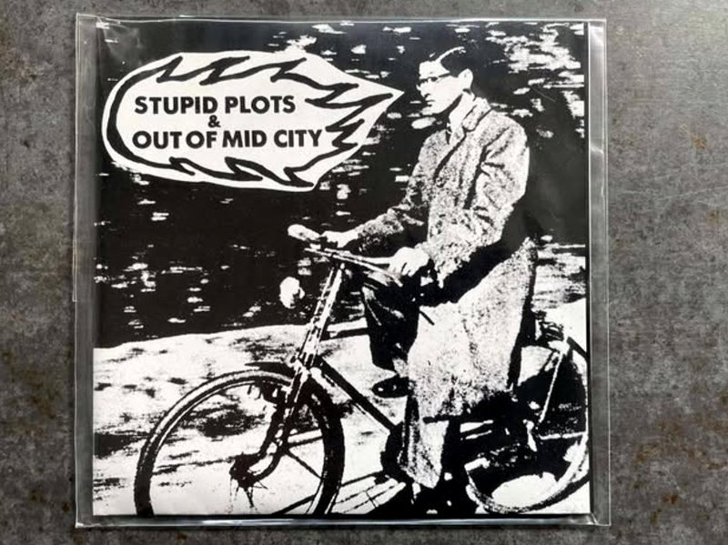 画像1: OUT OF MID CITY/ STUPID PLOTS  split  CD