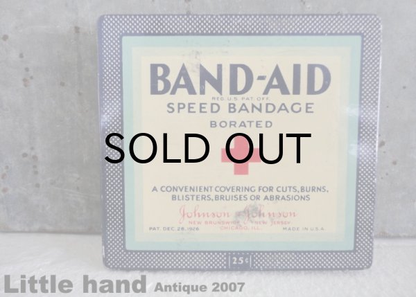 画像1: 【RARE】 USA antique ジョンソン&ジョンソン BAND-AID バンドエイド缶 1926's (1)