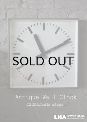 画像: CZECHOSLOVAKIA antique PRAGOTRON wall clock チェコスロバキアアンティーク パラゴトロン社 掛け時計 ラージサイズ クロック 43.5cm 1980-90's