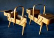 画像4: ENGLAND antique イギリスアンティーク ソーイングボックス 脚付き ソーイングケース 手芸箱 1950's (4)