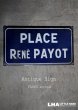 画像1: FRANCE antique フランスアンティーク 素敵な街並みに飾られていた ホーローストリートサイン PLACE 看板 標識 1930-40's  (1)